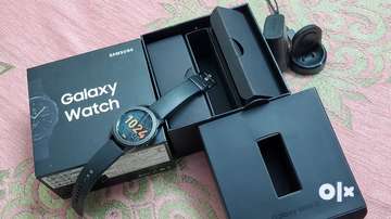 Samsung galaxy watch 42mm hot sale wifi