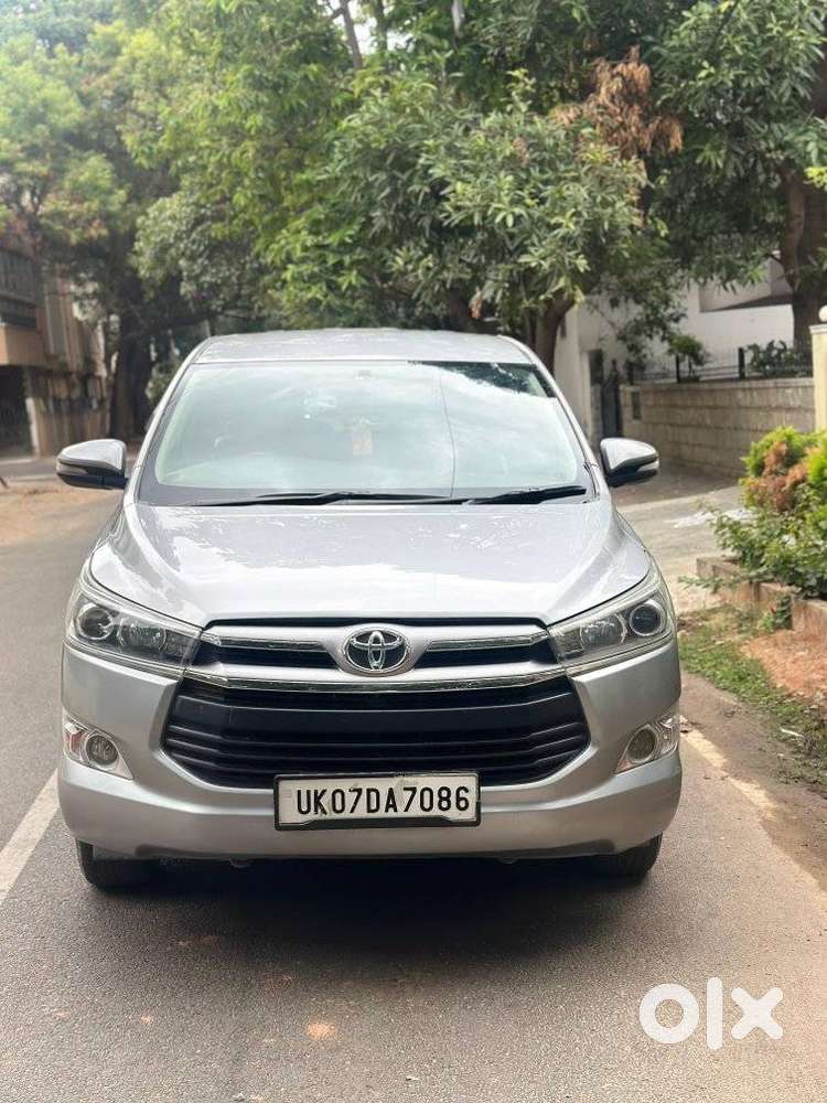 Toyota Innova Crysta 2.4 V, 2017, Diesel