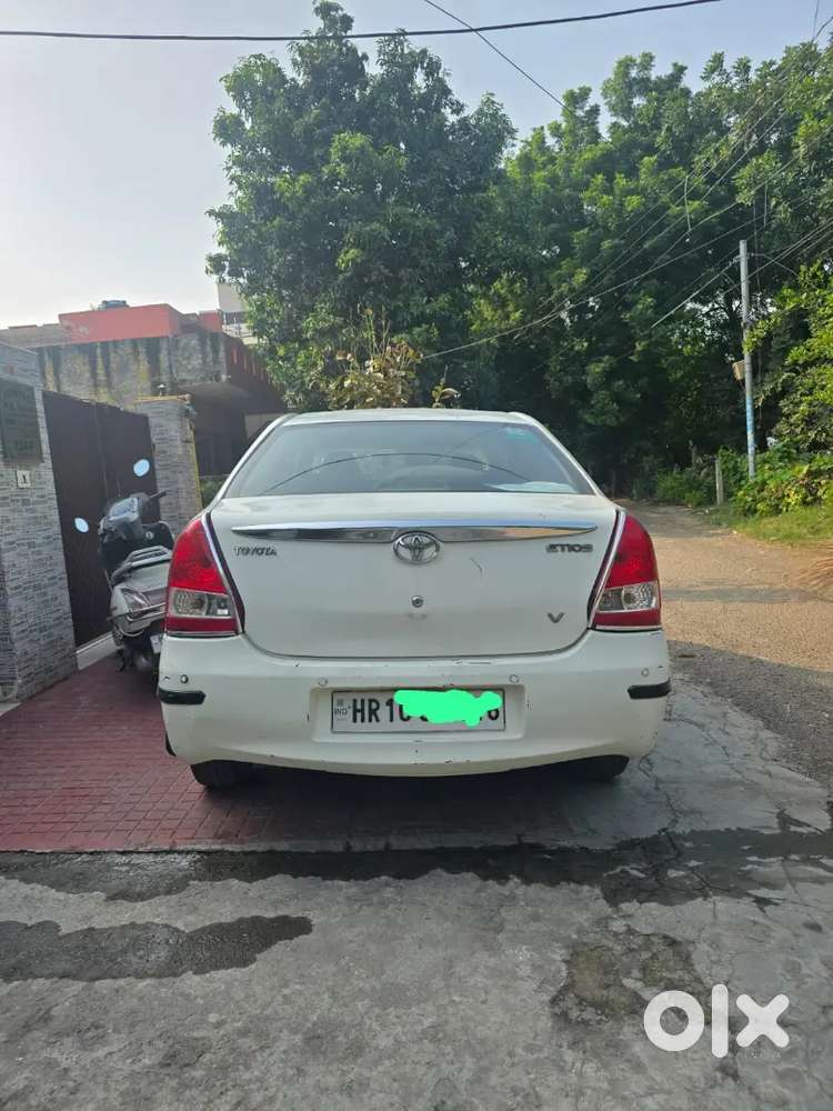 Toyota Etios Vx 2012 Very Less Driven Genuine Car