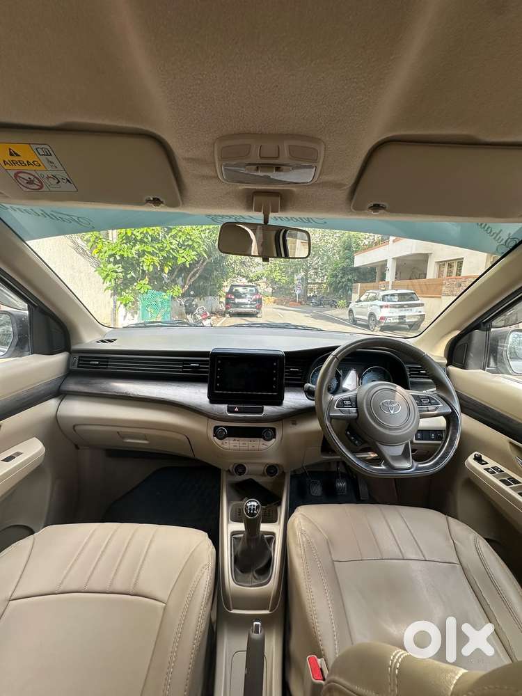 Toyota Rumion V MT, 2025, Petrol
