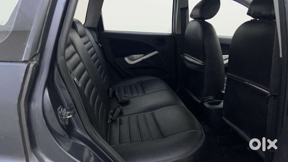 Ford Figo 1.2 Duratec Petrol Titanium, 2013, Petrol