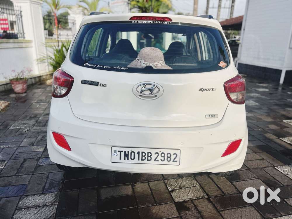 Hyundai Grand I10 1.2 Kappa Sportz (o), 2016, Petrol