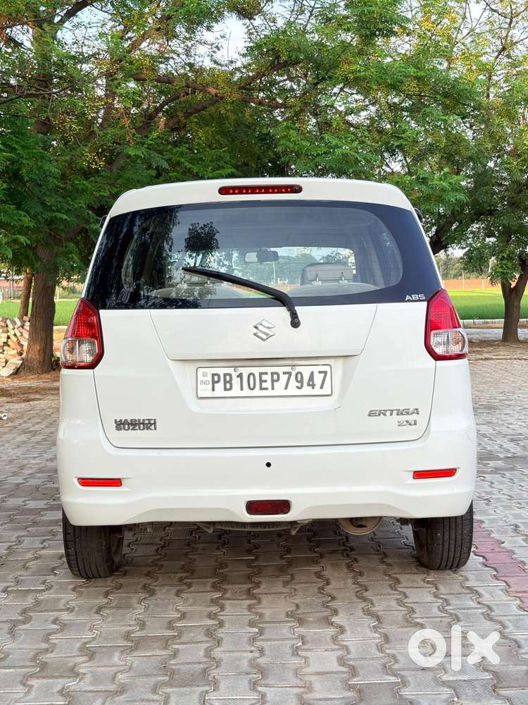 Maruti Suzuki Ertiga 1.5 Zxi, 2013, Petrol
