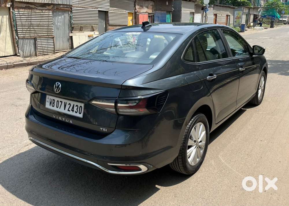 Volkswagen Virtus Highline Plus 1.0 Tsi Mt Less Driven Car