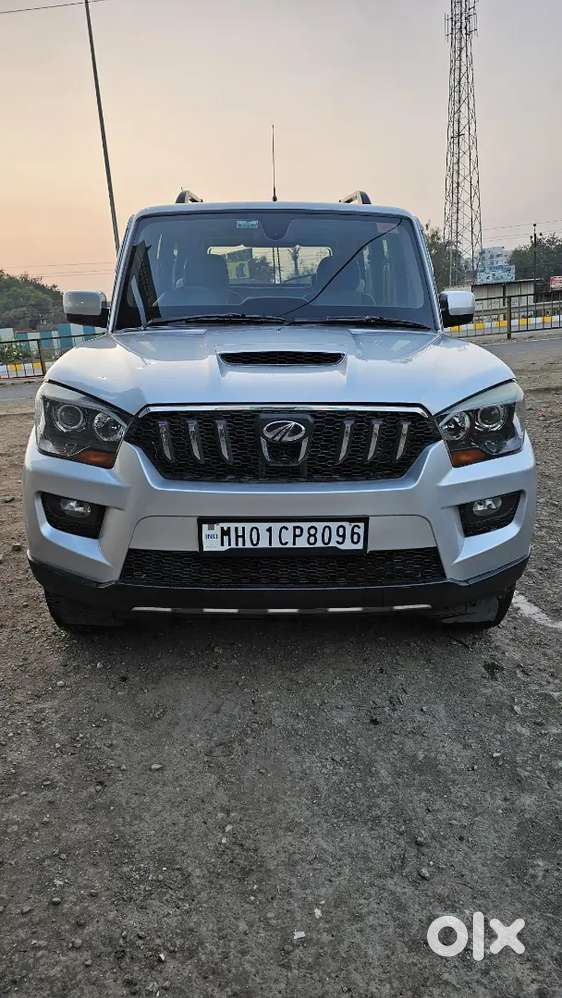 Mahindra Scorpio 2017 Diesel 80000 Km Driven