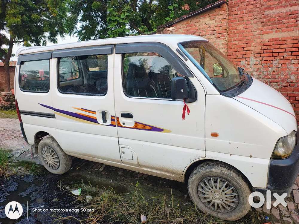 Maruti Suzuki Eeco 5 Str 2014 Petrol/lpg Urgent Sell  Pls Contact