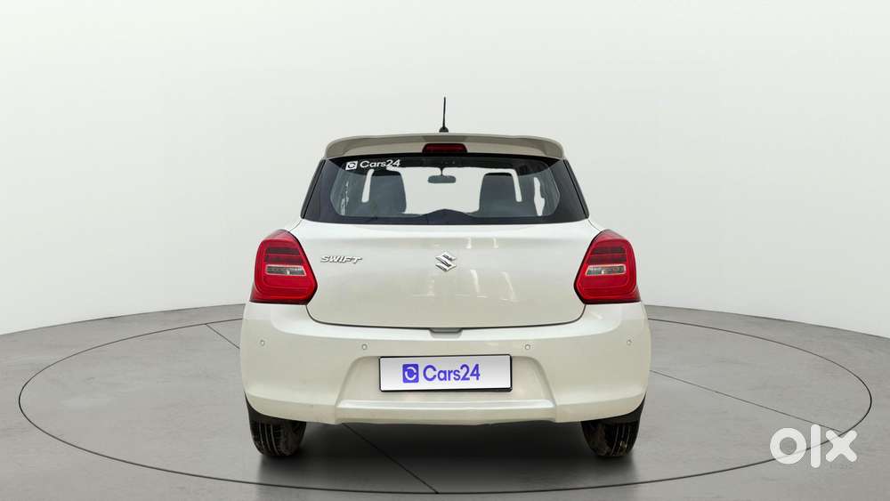 Maruti Suzuki Swift Vxi, 2021, Petrol