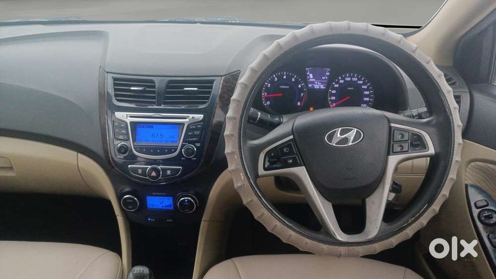 Hyundai Verna Fluidic 1.6 Vtvt Sx, 2014, Petrol