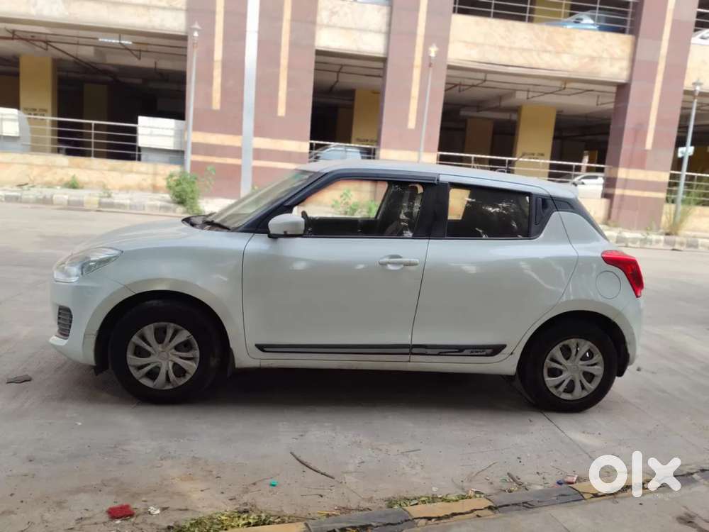 Maruti Suzuki Swift Vxi Cng, 2022, Cng & Hybrids