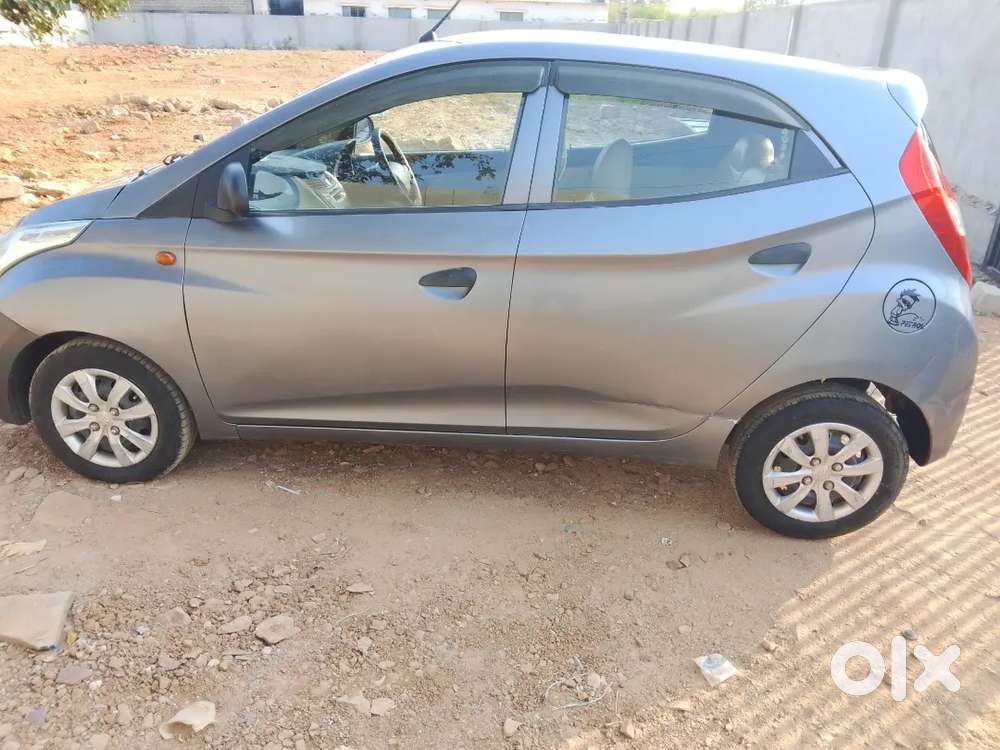 Hyundai Eon 2012 Petrol 120000 Km Driven
