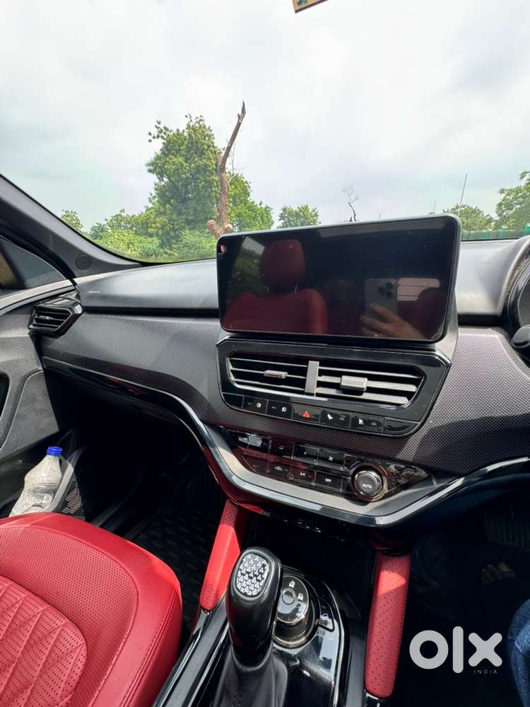 Tata Harrier Xza+ Red Dark Edition 2023