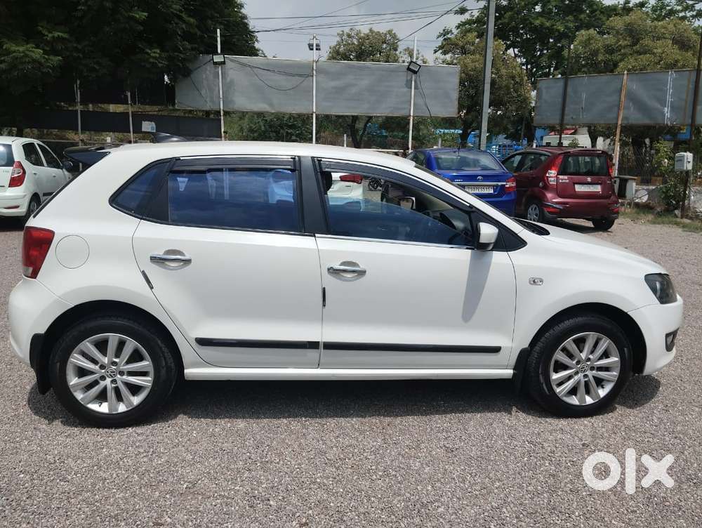 Volkswagen Polo Petrol Highline 1.2l, 2013, Petrol