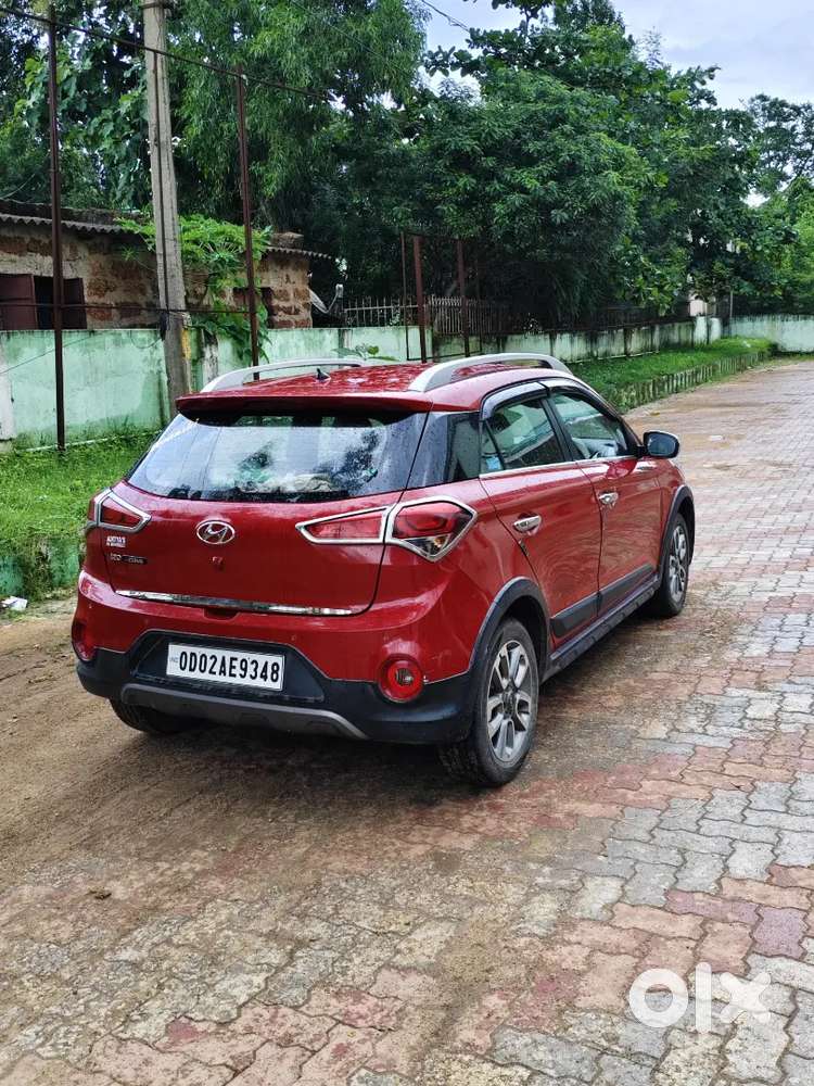 Hyundai I20 Active 2016 Petrol 126000 Km Driven