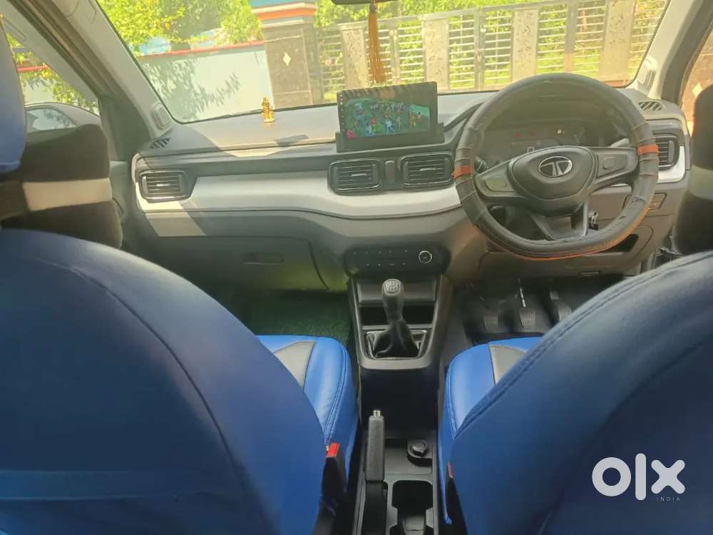 Tata Punch 2025 Petrol Well Maintained