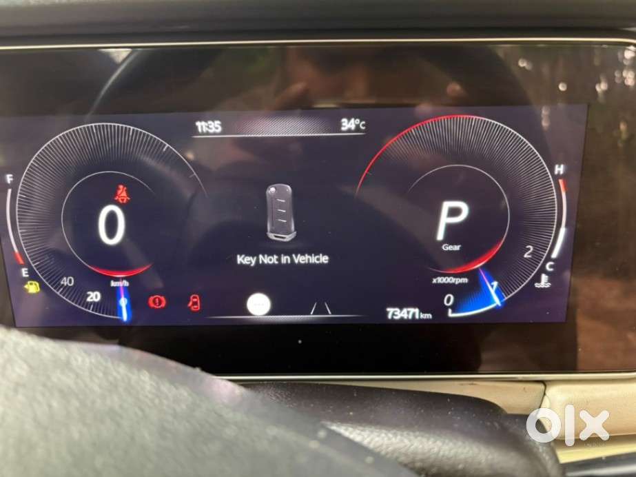 Mahindra Xuv700 2.0 Ax 7 Petrol At Luxury Pack Str, 2023, Diesel