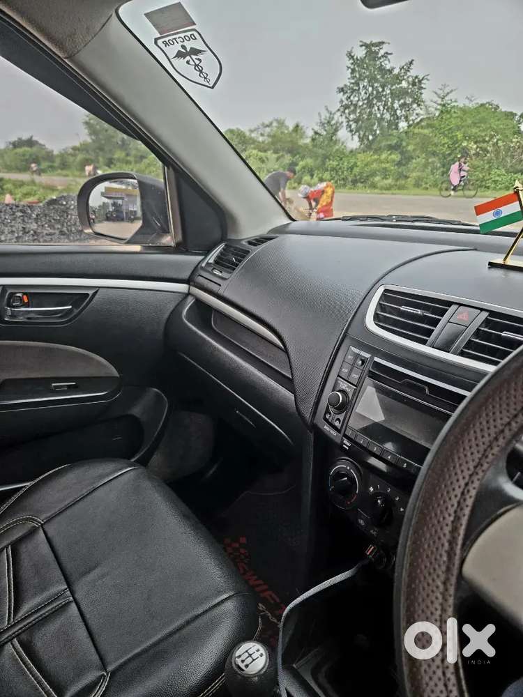 Maruti Suzuki Swift 2017 Vxi 4200 Km 1st Owner