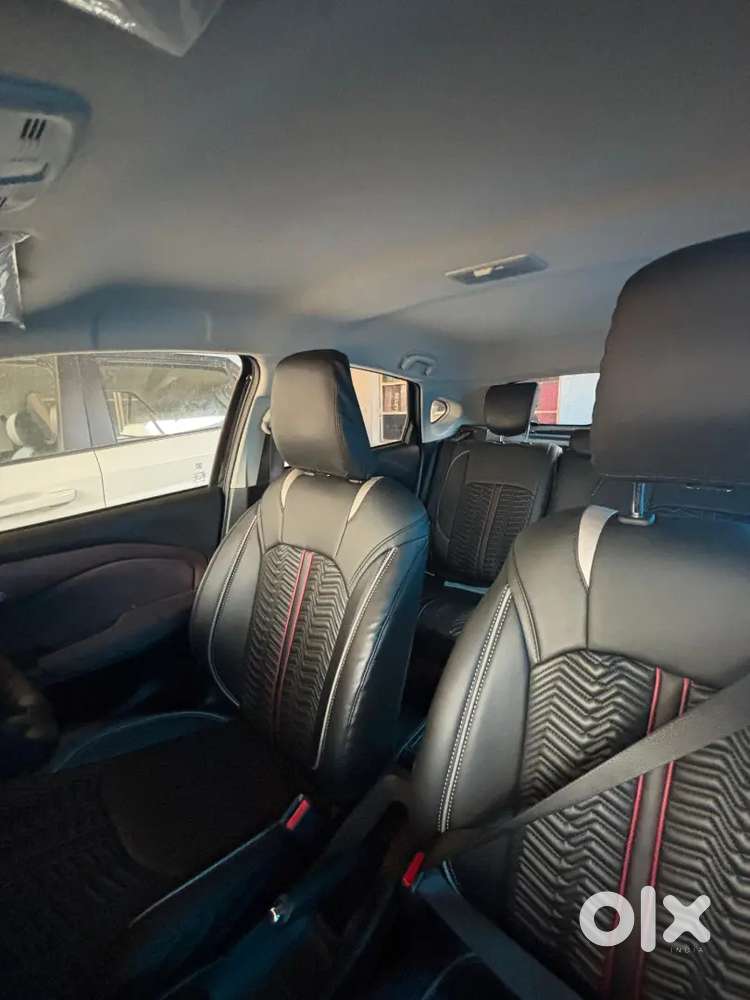 Maruti Suzuki Fronx 2025 Petrol 3000 Km Driven