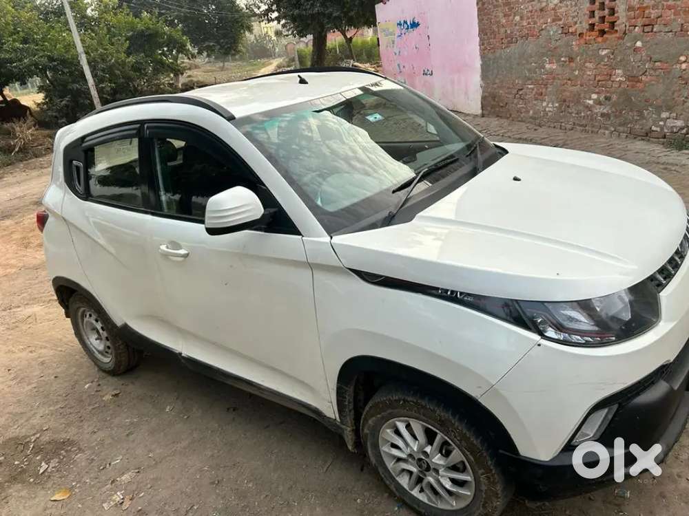 Mahindra Kuv100 Nxt 2016 Petrol 140000 Km Driven. Good Condition