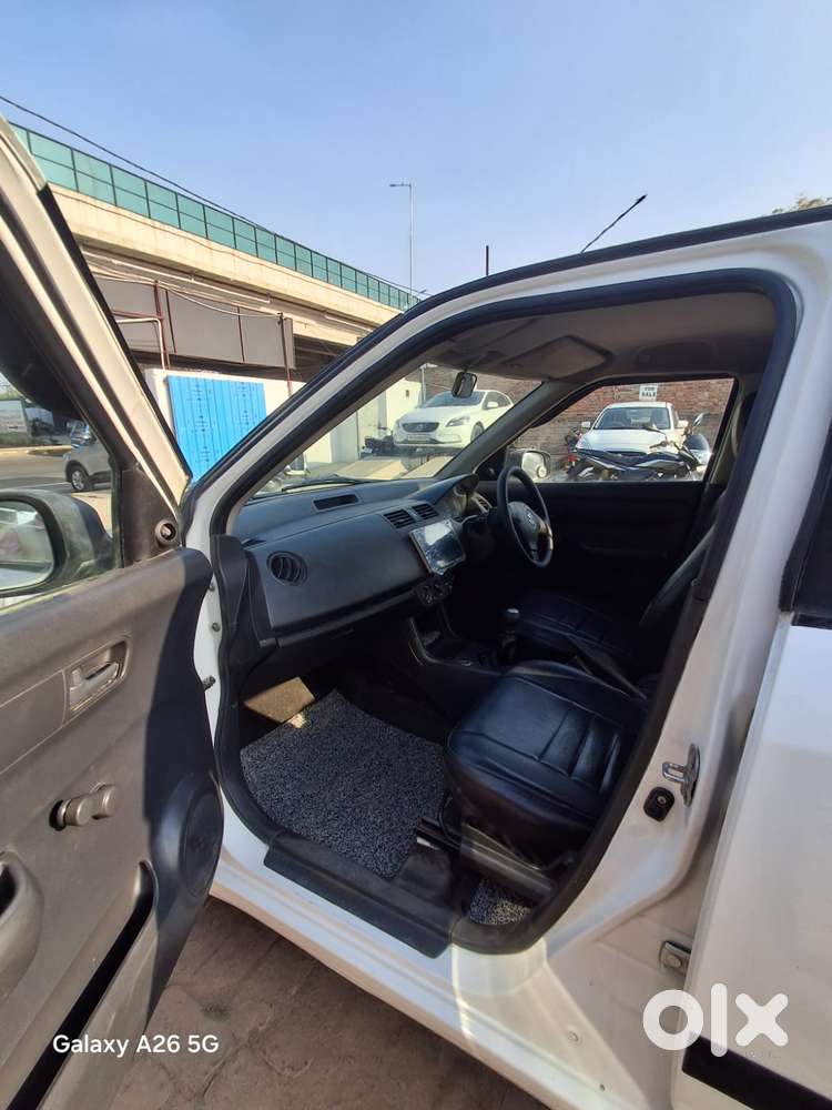 Maruti Suzuki Swift Dzire Ldi, 2015, Diesel