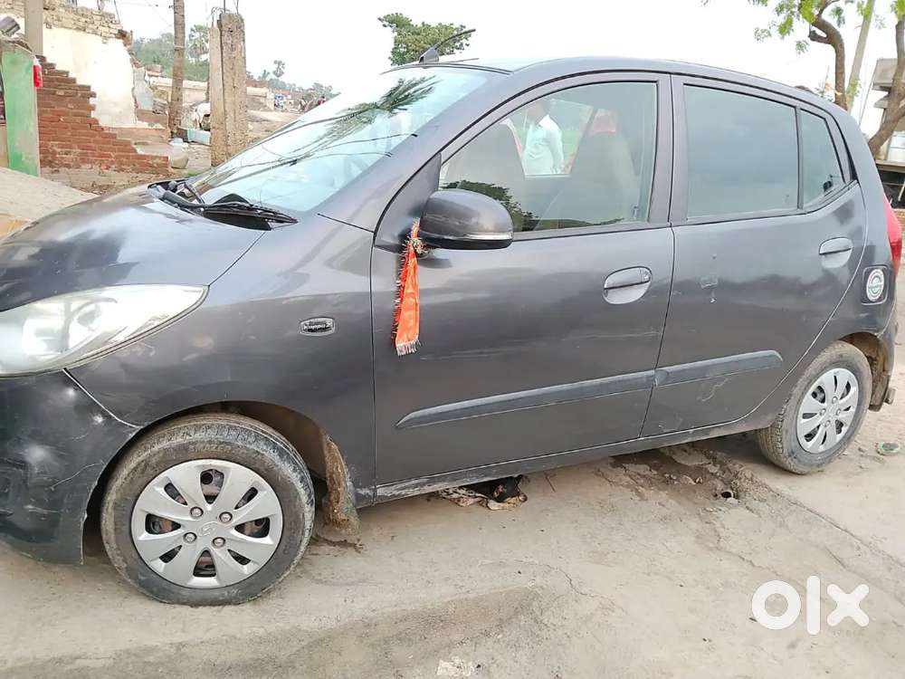 हुंडई मैग्ना 2011 मॉडल कार