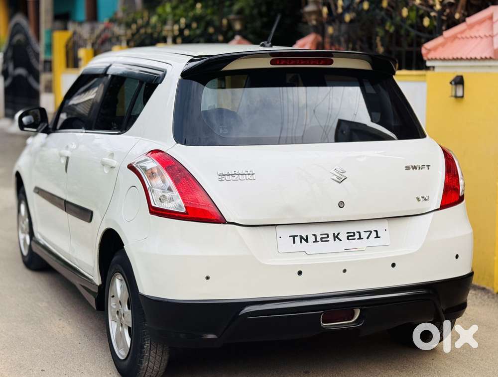 Maruti Suzuki Swift Vxi, 2015, Petrol