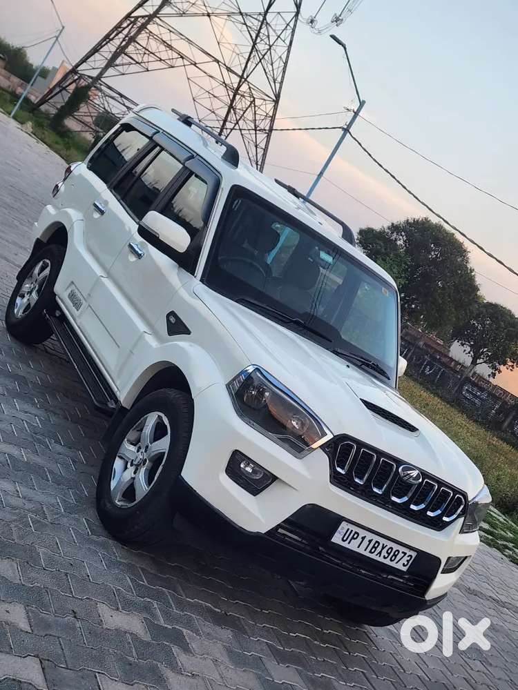 Mahindra Scorpio 
1st Owner 
Android System