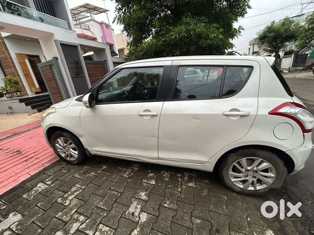 Maruti Suzuki Swift 2011 Petrol