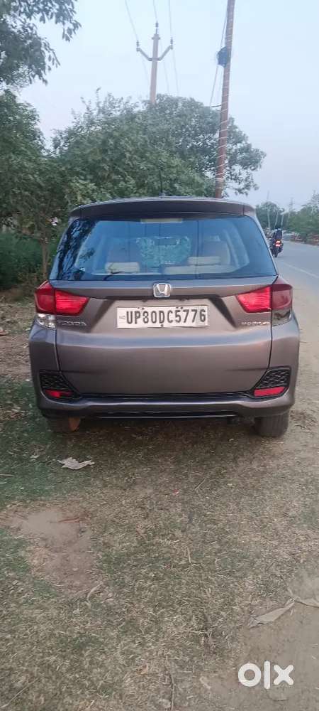 Honda Mobilio 2015 Diesel 150000 Km Driven