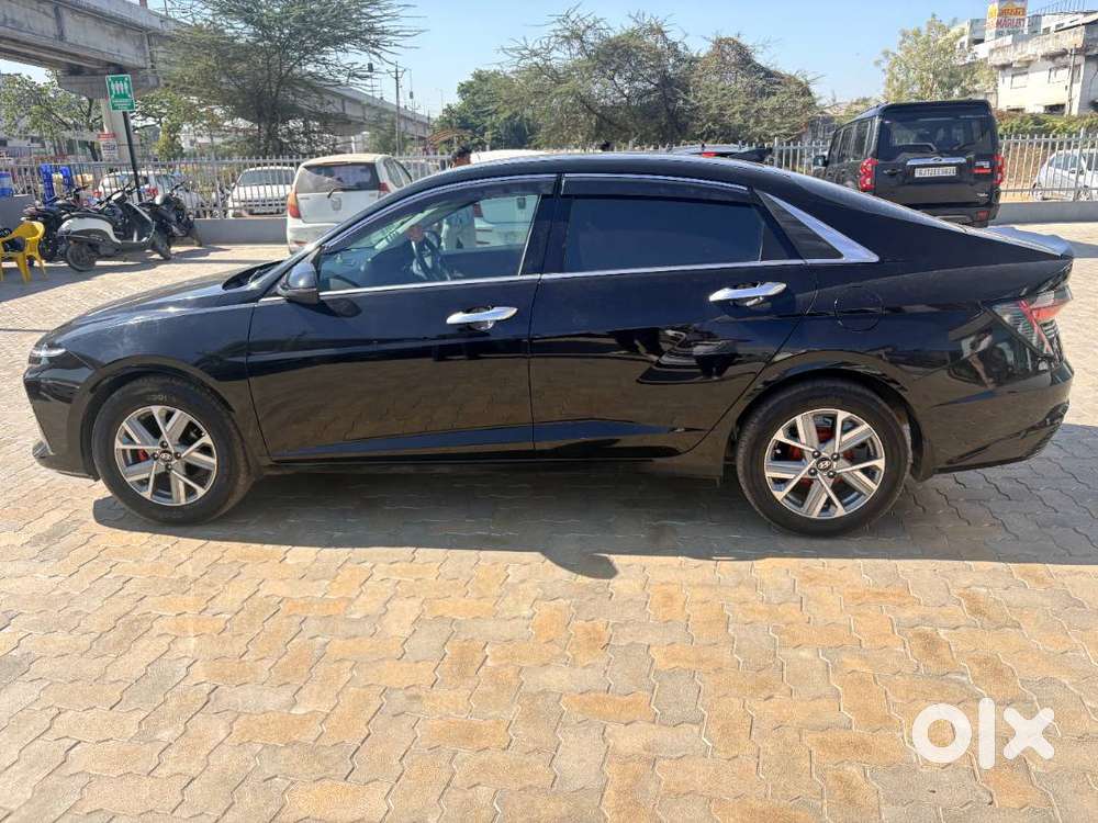 Hyundai Verna 2024 Sx 1.5 Mpi (black) – Excellent Condition