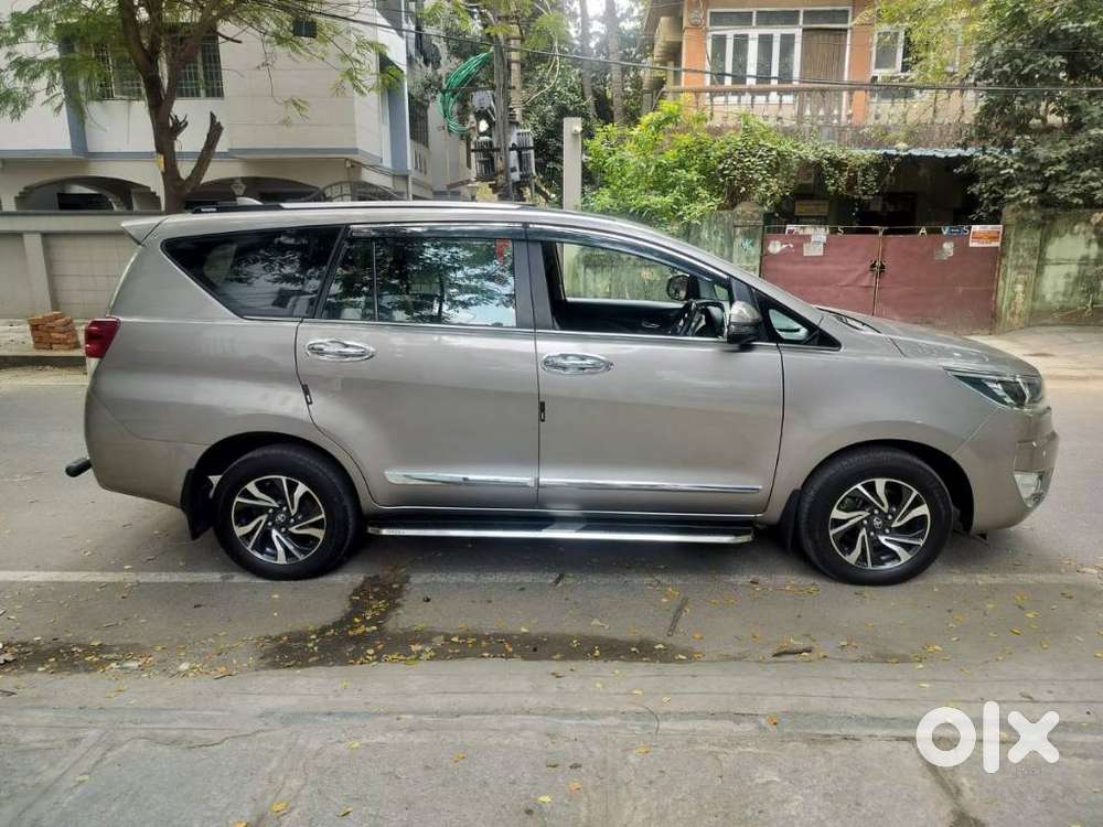 Toyota Innova Crysta 2.4 V, 2023, Diesel