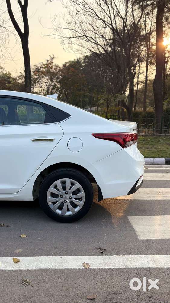 Hyundai Fluidic Verna
