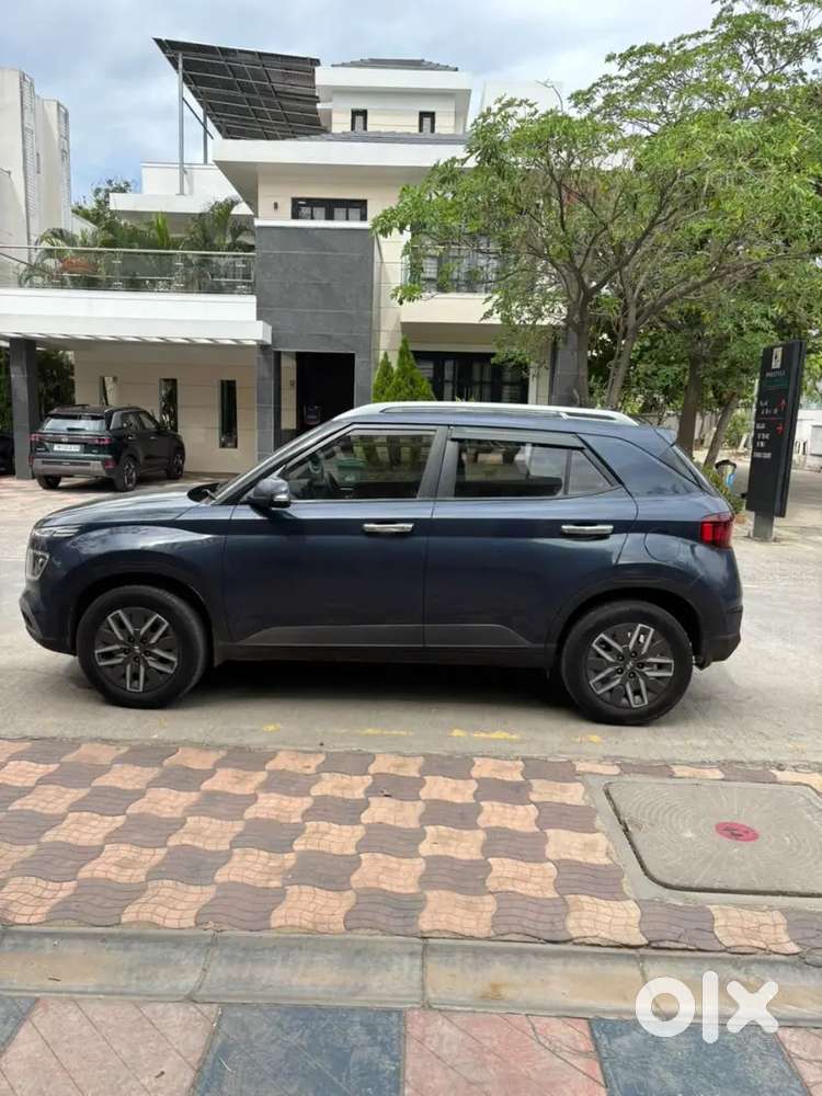 Hyundai Venue 2021 Diesel Good Condition