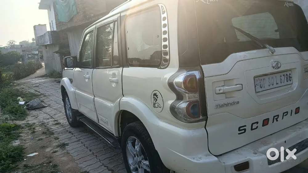 Mahindra Scarpio S10 Kanpur Nagar