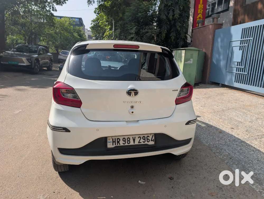 Tata Tiago Revotron Xt 2025