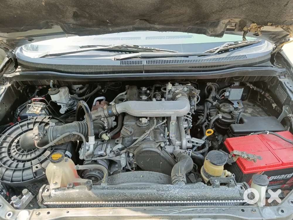 Toyota Innova 2.5 G 2014