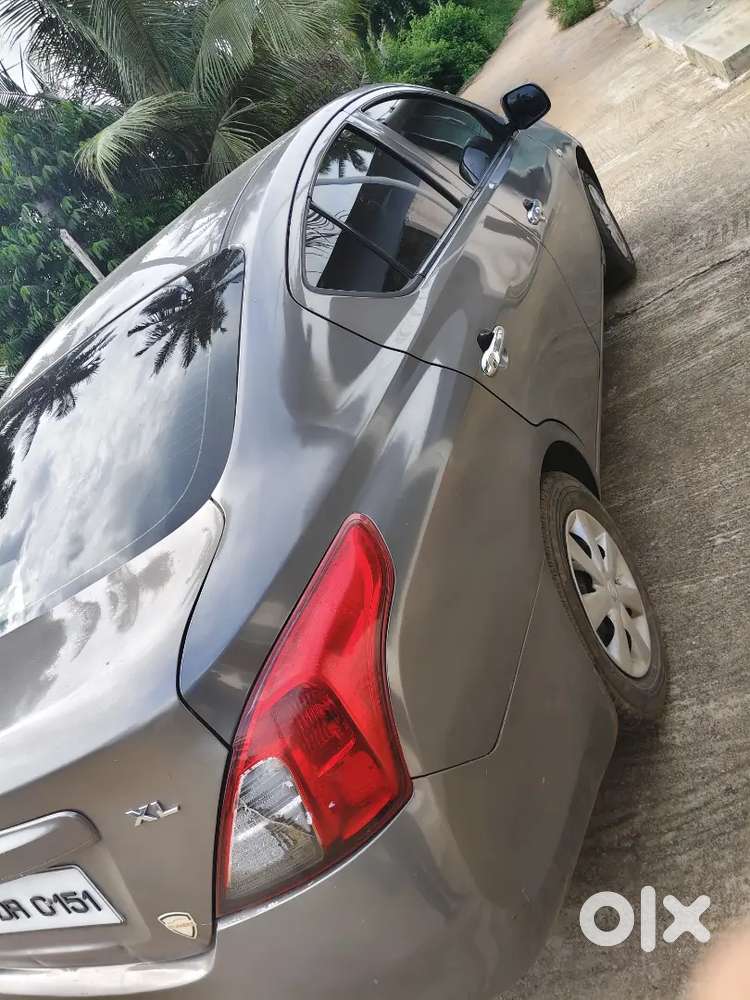 Nissan Sunny Xv 2012 Car