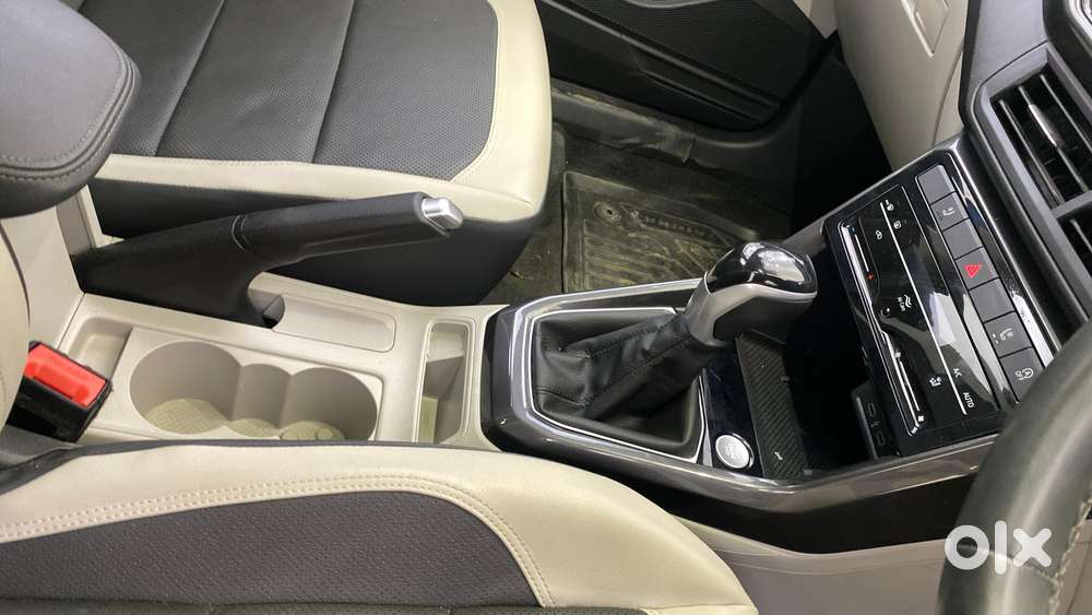 Volkswagen Taigun 1.0 Tsi Topline At, 2022, Petrol
