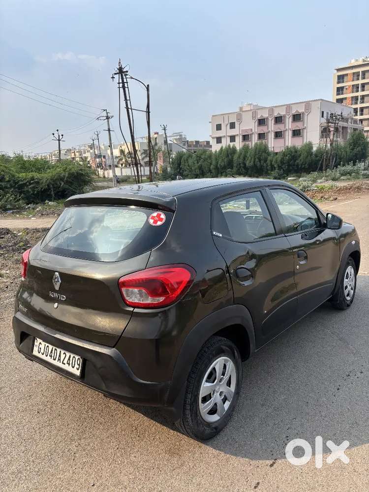 Female Used Wel Maintained Car