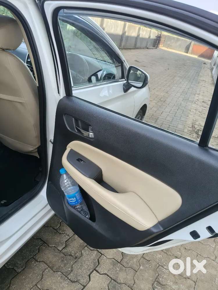 Honda City 5th Gen 2021 Zx Ivtec