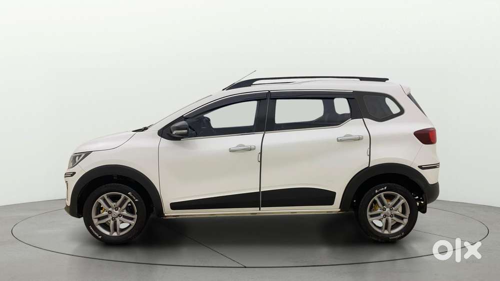 Renault Triber Rxz, 2021, Petrol