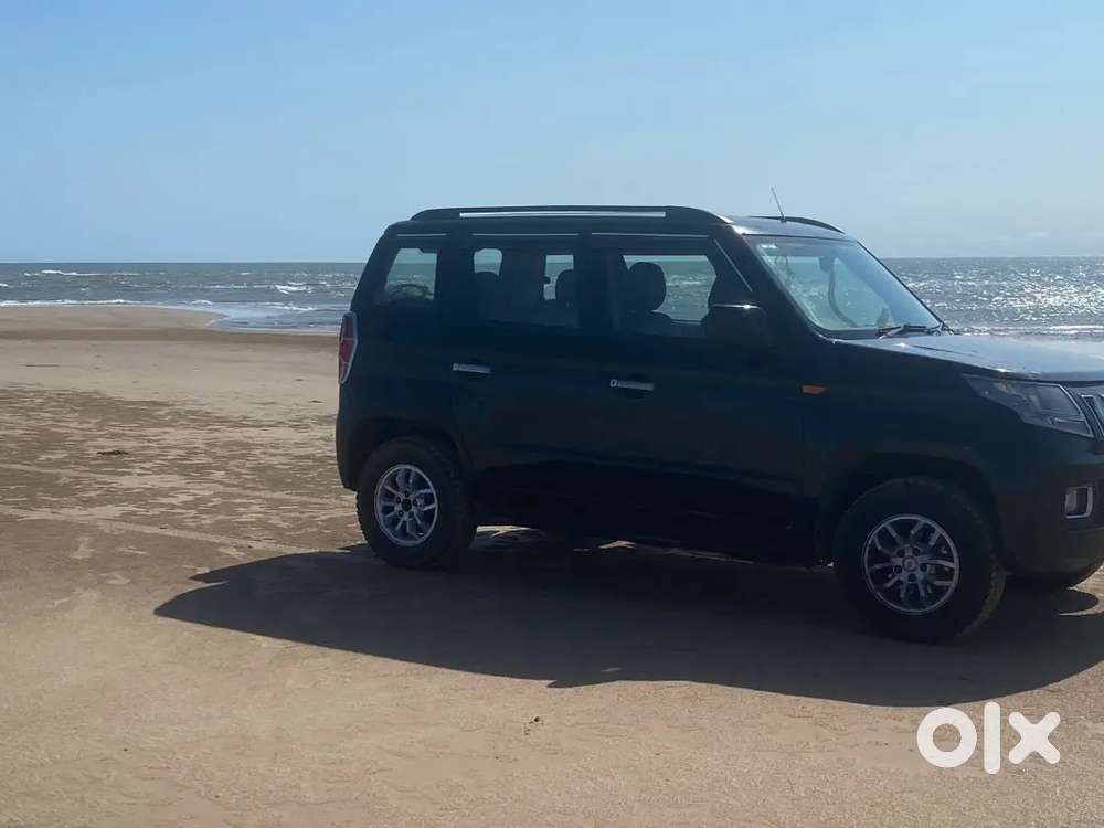 Mahindra Tuv 300 2017 Diesel 200000 Km Driven