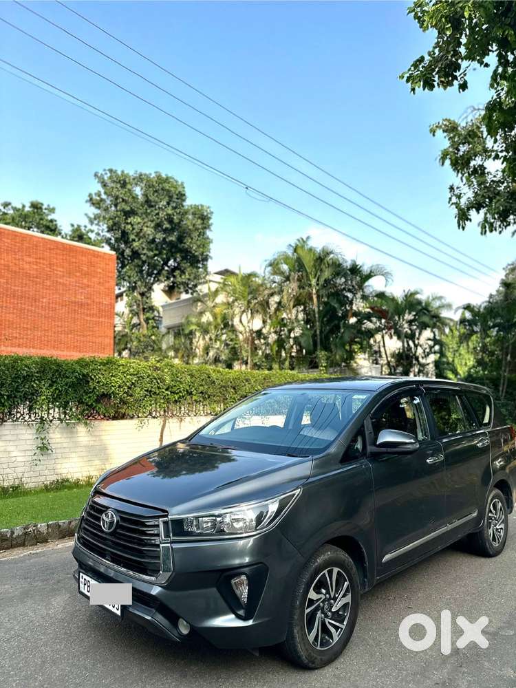 Toyota Innova Crysta 2.8 Gx At, 2021, Diesel