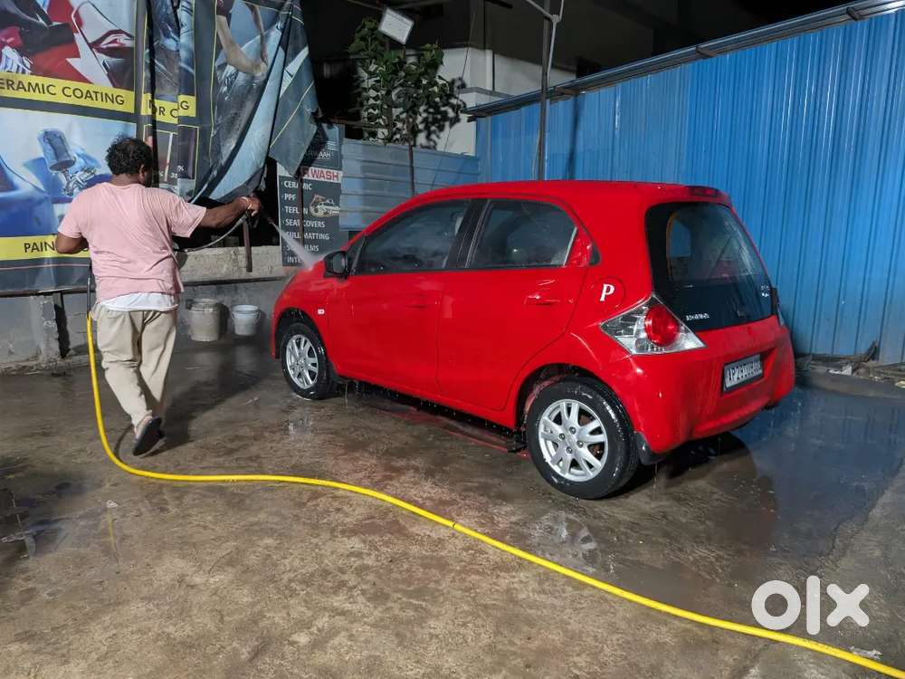 Honda Brio 1.2 V 2013 Model Mint Condition Ac New Front Tyres 22kmpl