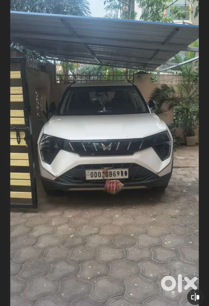 Mahindra Xuv 3xo 2025 Want To Sale To Buy A Full  Xuv