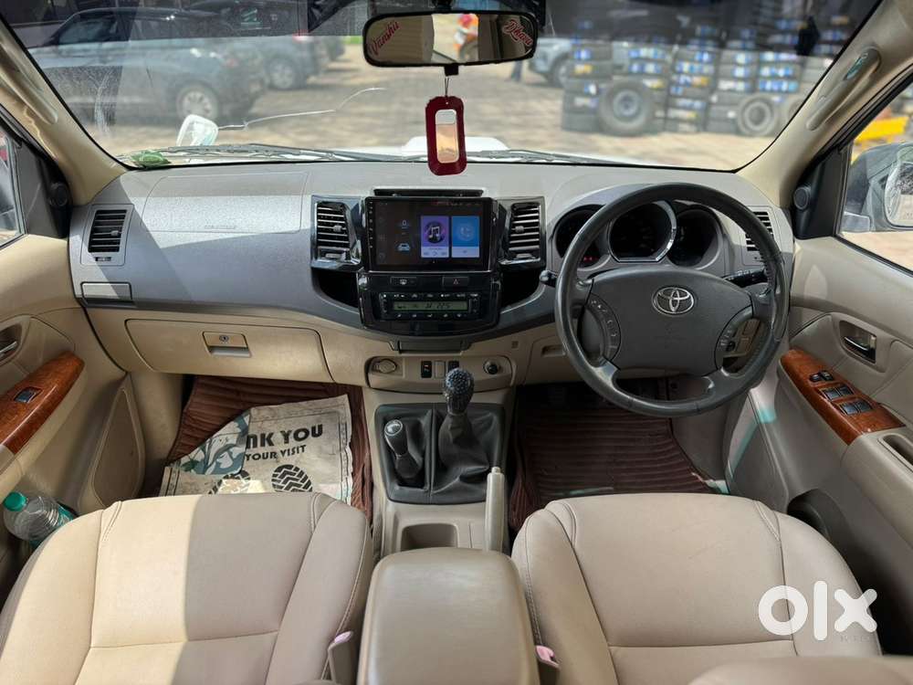 Toyota Fortuner 2011 Diesel