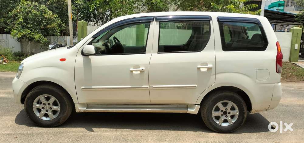 Mahindra Xylo 2009-2011 E8 Abs Airbag Bsiv, 2011, Diesel