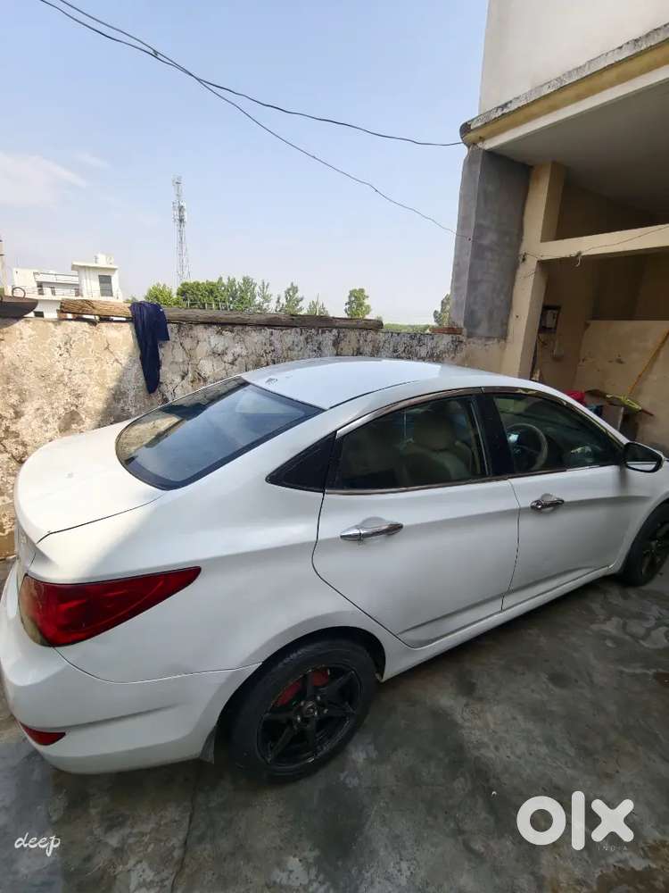 Hyundai Verna 2013