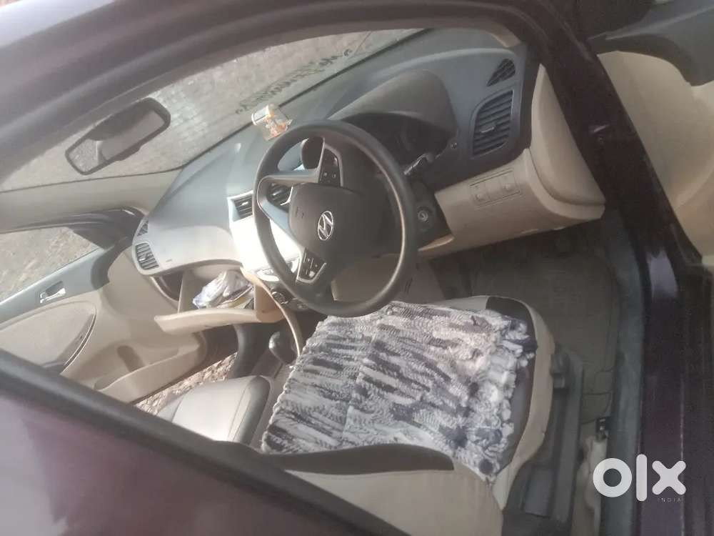 Hyundai Verna 2011 Car