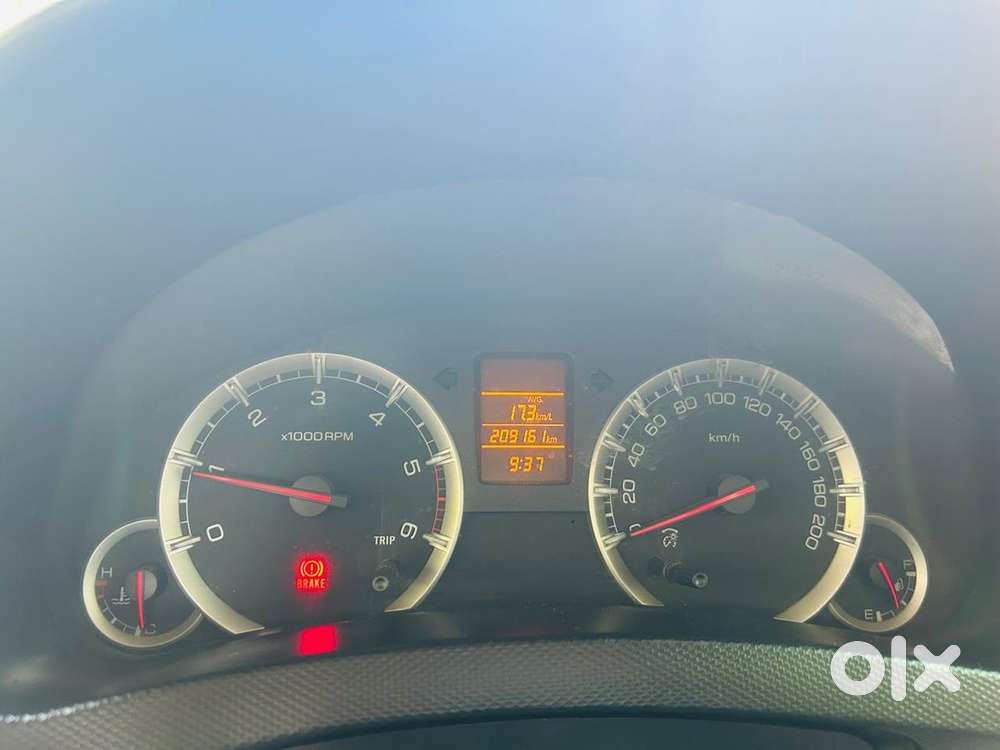 Maruti Suzuki Swift Dzire Vdi 2014
