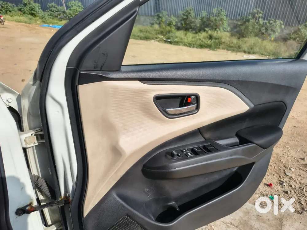 Maruti Suzuki Dzire 1.2 2025
